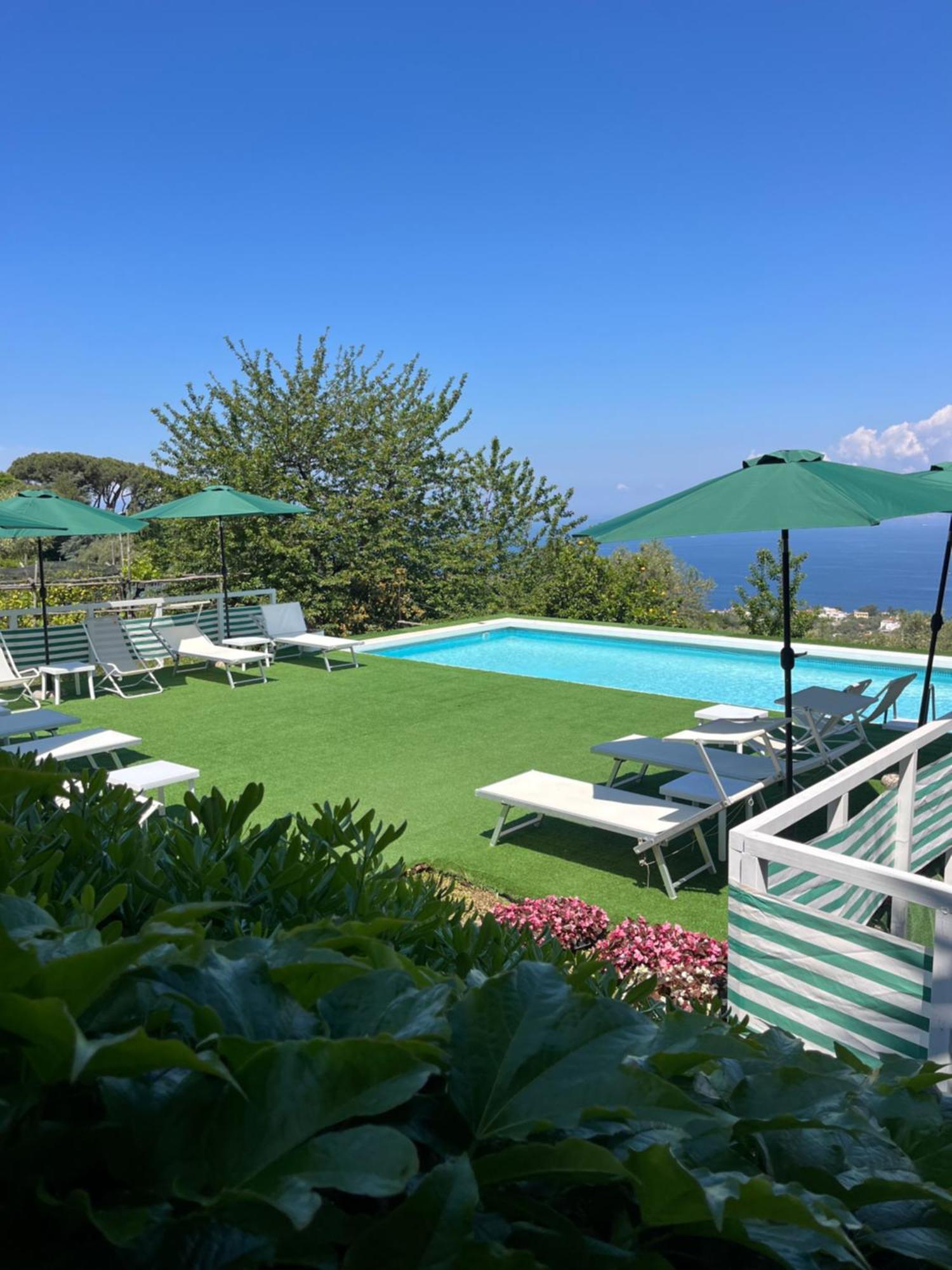 Sorrento Garden Hotell Eksteriør bilde